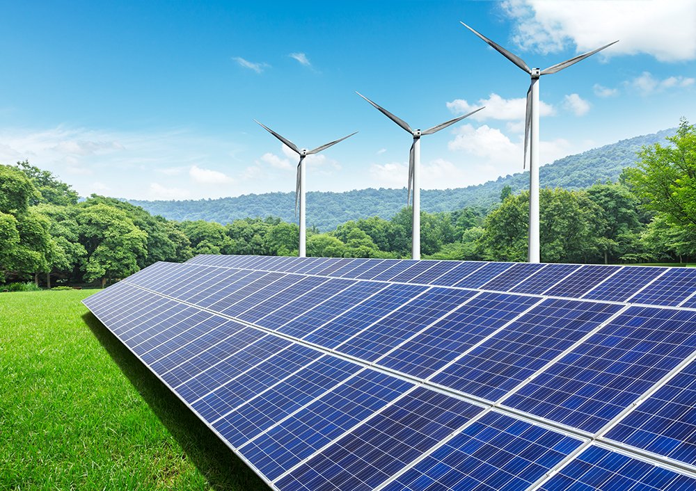 Clean Energy Investments: Top Companies Leading the Market in 2025